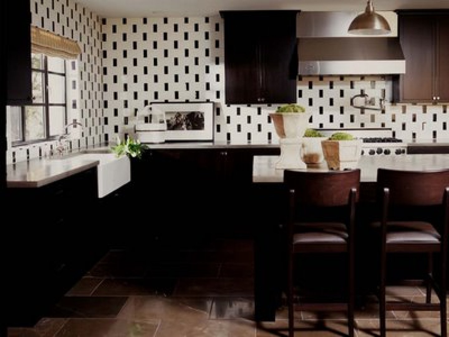 Плитка на кухню в черно белом стиле