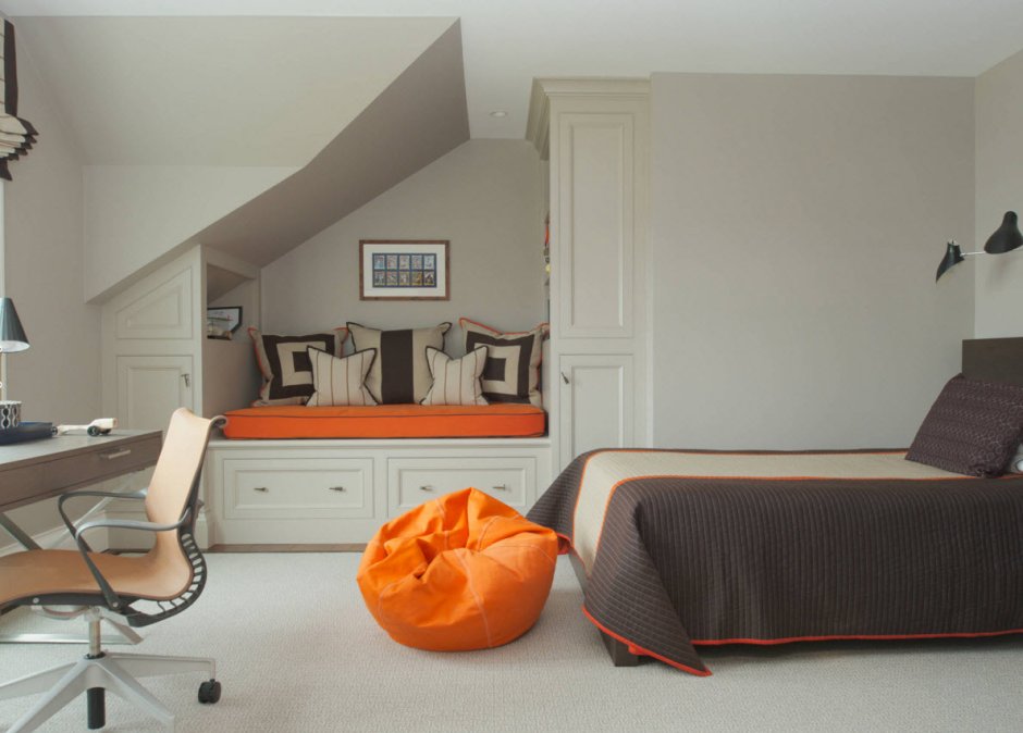 Серо оранжевый стиль комнаты