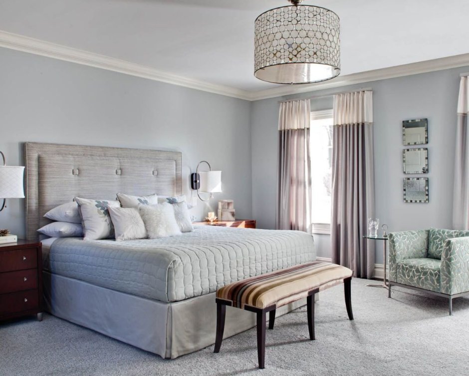 Серо голубая спальня