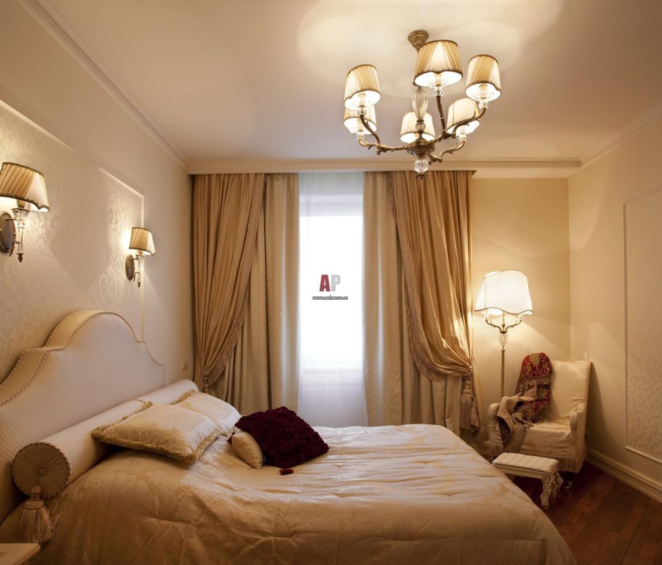 Бра в интерьере спальни