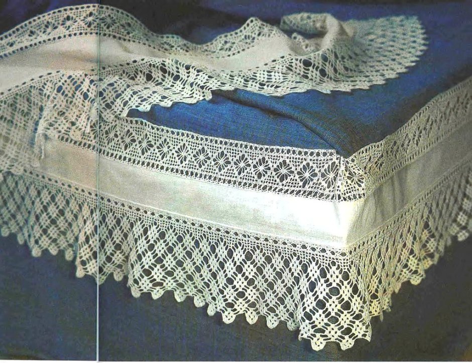 Подзоры для кровати старинные