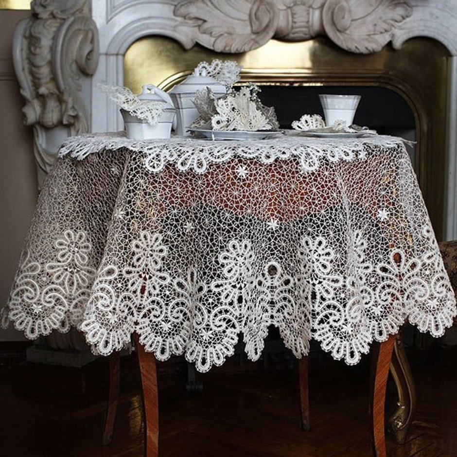 Старинные кружева в интерьере