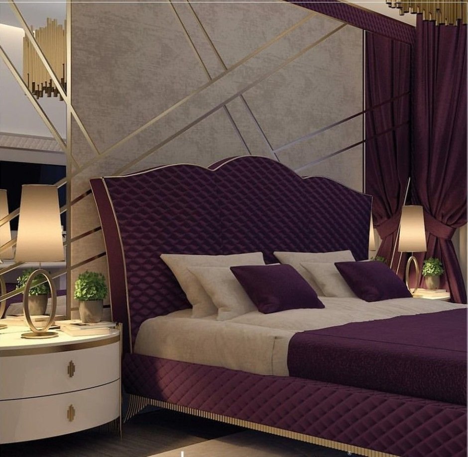 Спальня с фиолетовой кроватью