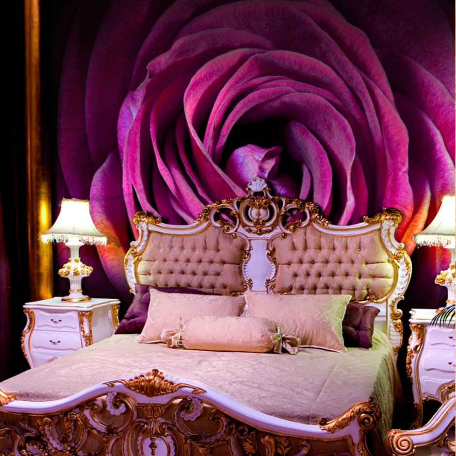 Спальня в сливовом цвете