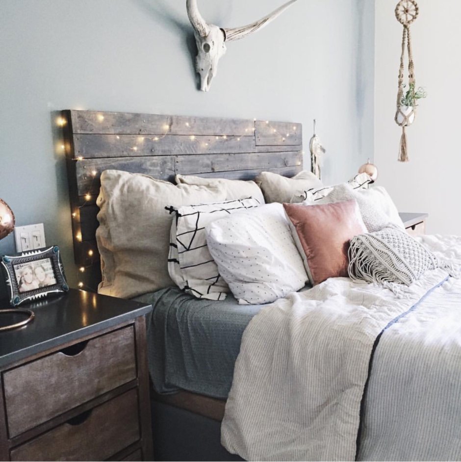 Кровать тумблер