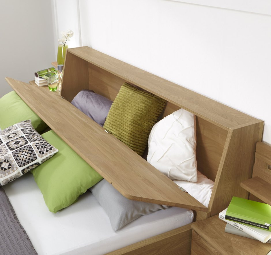 Изголовье к кровати на полу