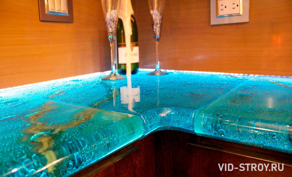 Кухонная столешница из эпоксидной смолы