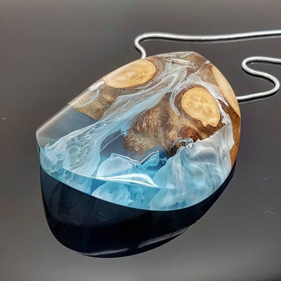 Ювелирные изделия из эпоксидной смолы