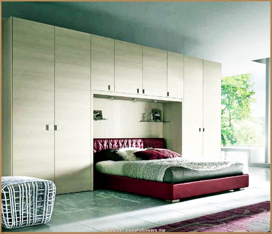 Шкаф над кроватью