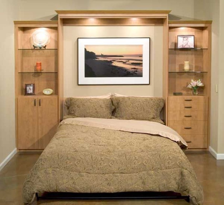 Навесные шкафы над кроватью