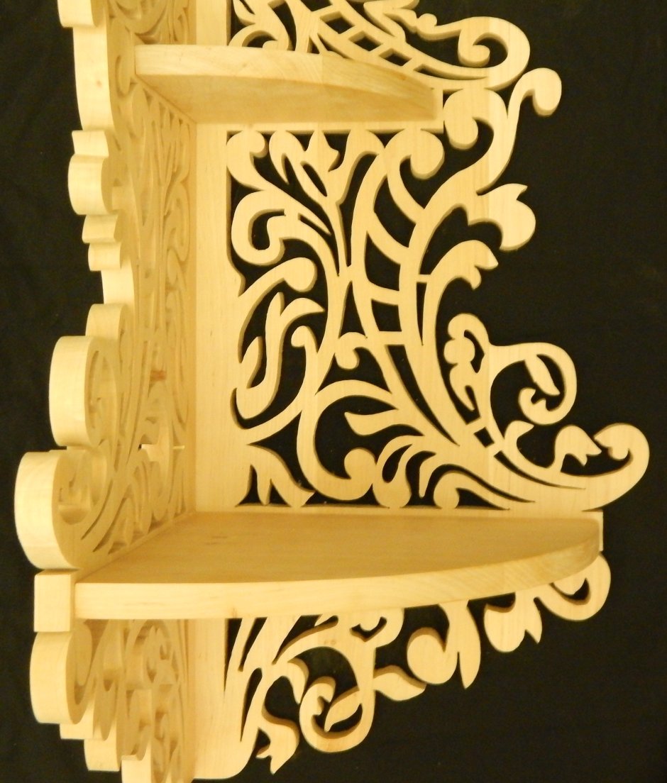 Прорезная пропильная резьба по дереву