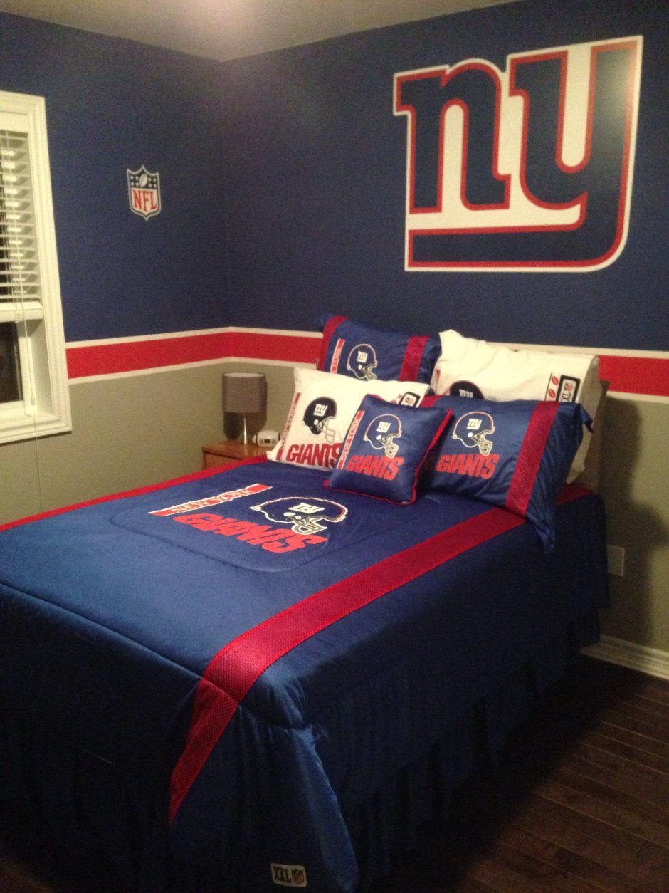 Комната под футбольную тематику