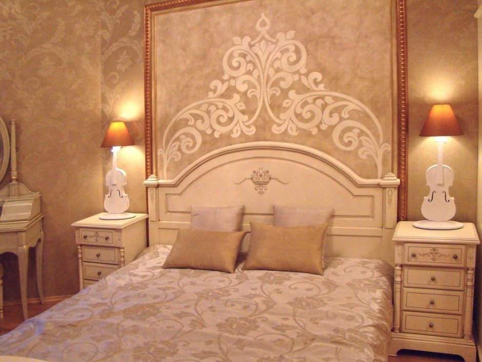 Венецианская штукатурка в спальне