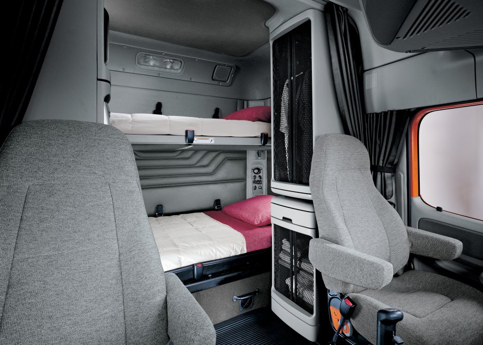 Кабина Фредлайнер Центури