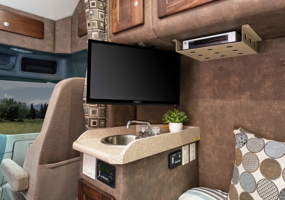 Фредлайнер кабина с туалетом