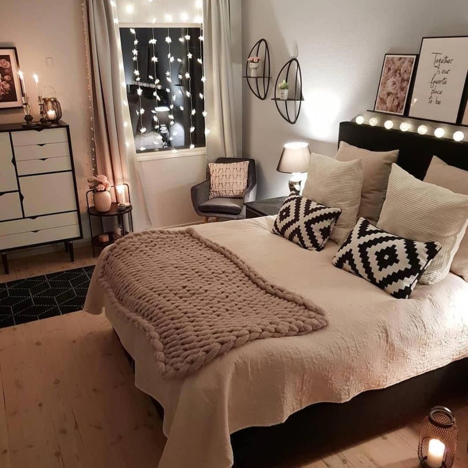 Уютная спальня для женщины