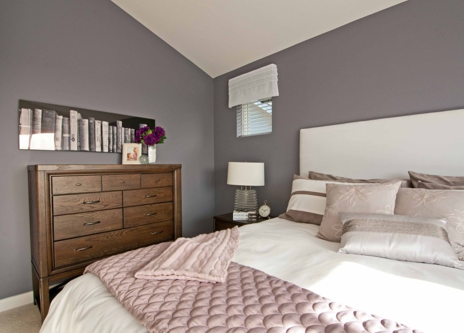 Спальня в цвете тауп