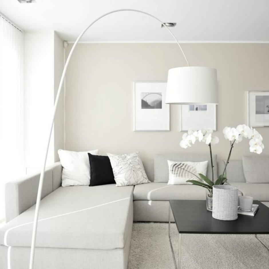 Интерьер в белых тонах