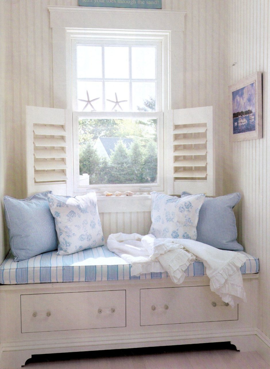 Кровати в стиле Кантри и Прованс