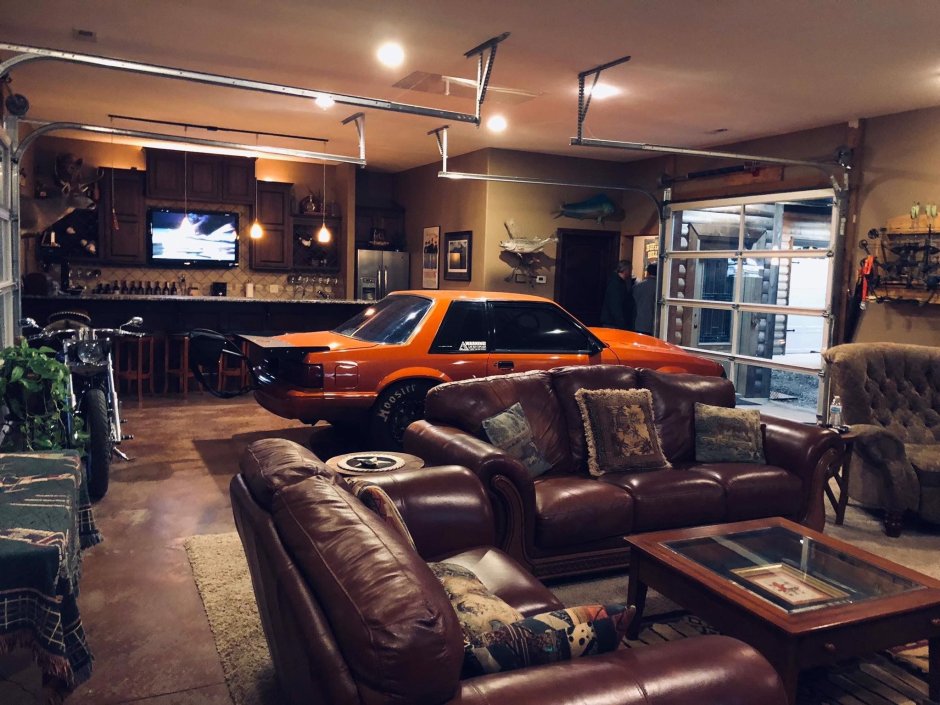 Гараж man Cave