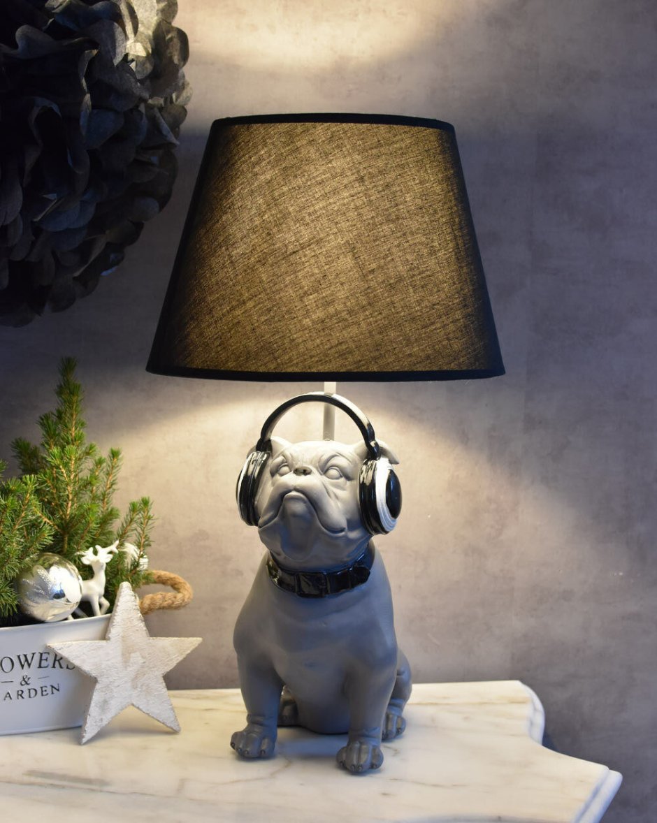 Настольная лампа собака