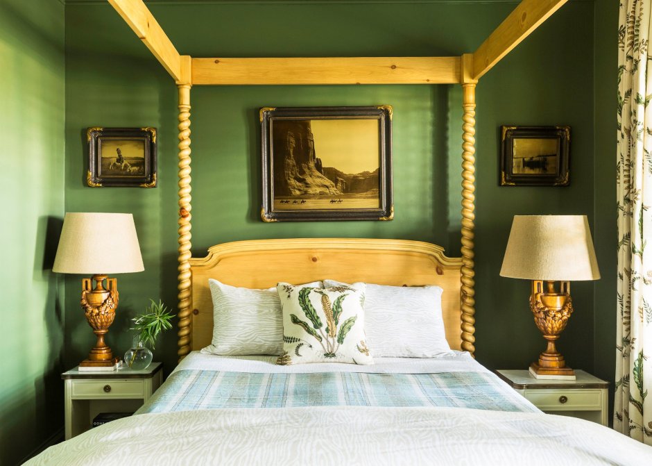 Зелено Золотая спальня