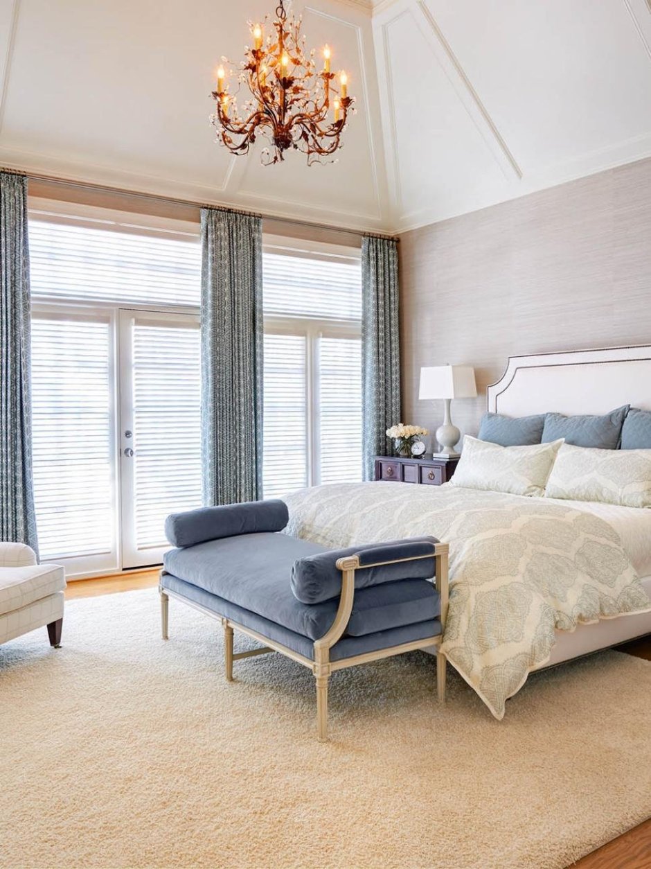 Сине бежевая спальня