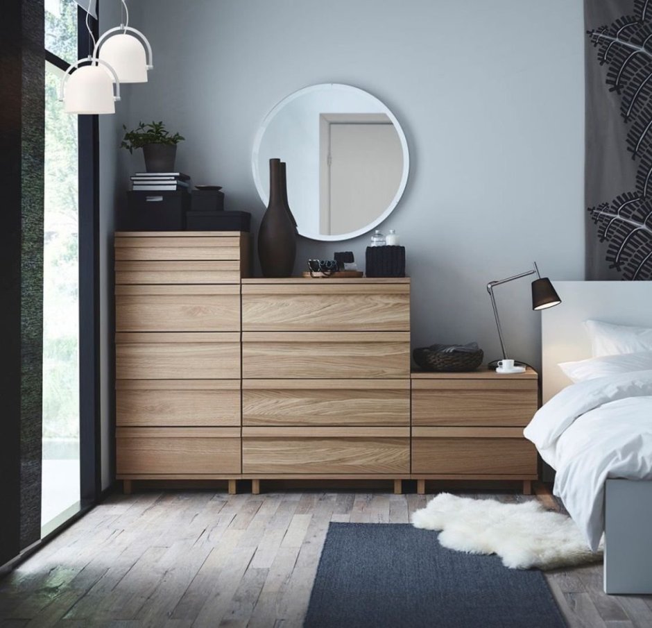 Шкаф с комодом в спальню