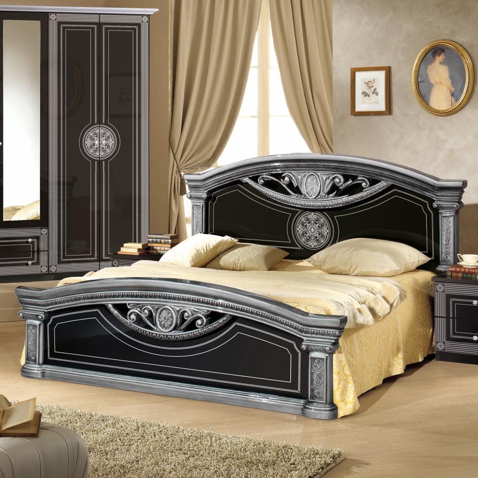 Спальные гарнитуры