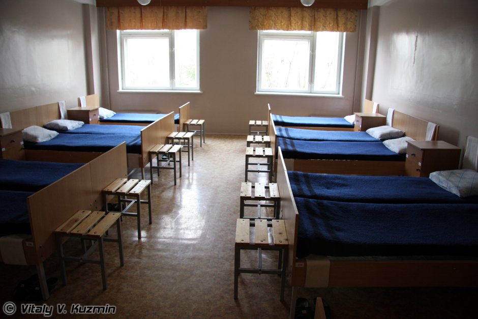 Спальное помещение в казарме