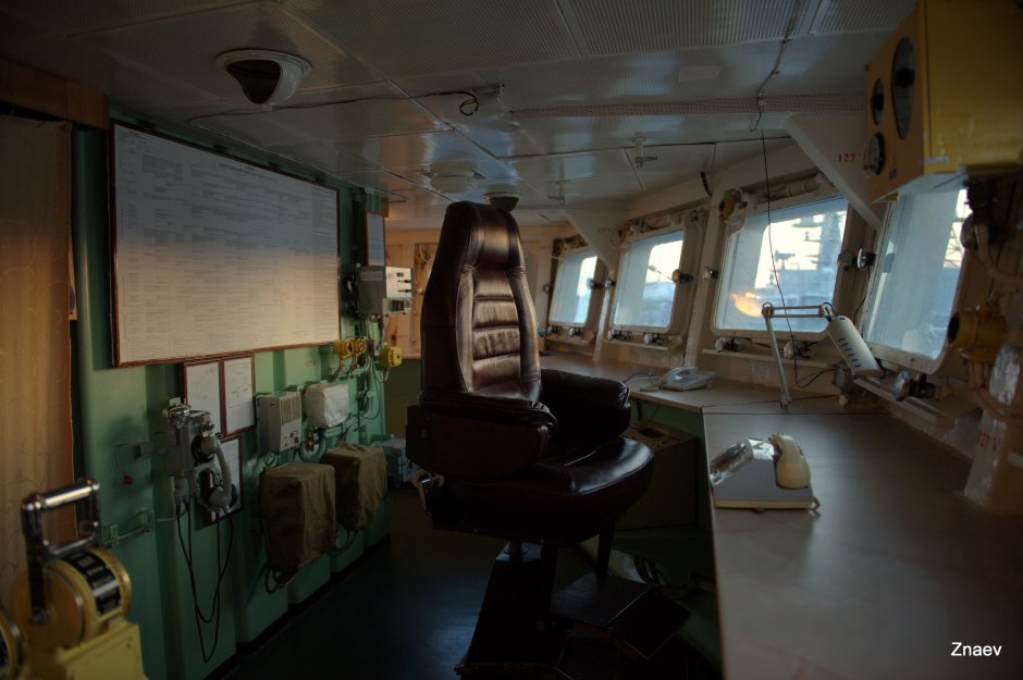 Каюта капитана на корабле Петр Великий