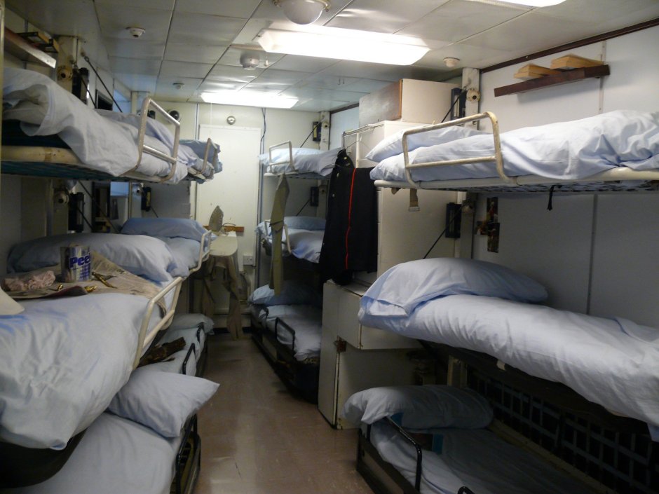 Кубрик и каюта