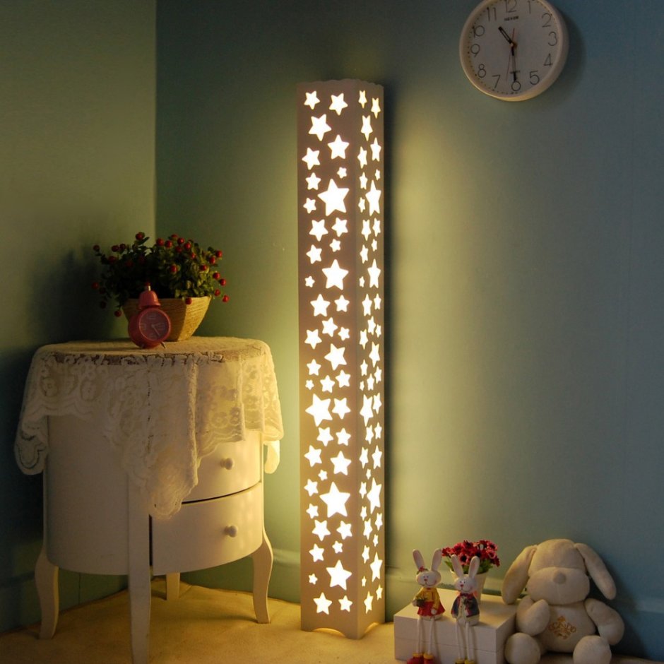 Красивые торшеры