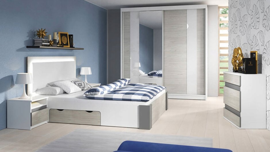 Спальный гарнитур Клара BMS