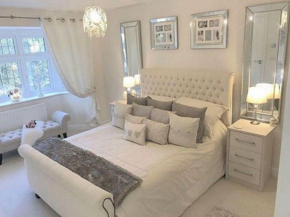 Стильная уютная спальня