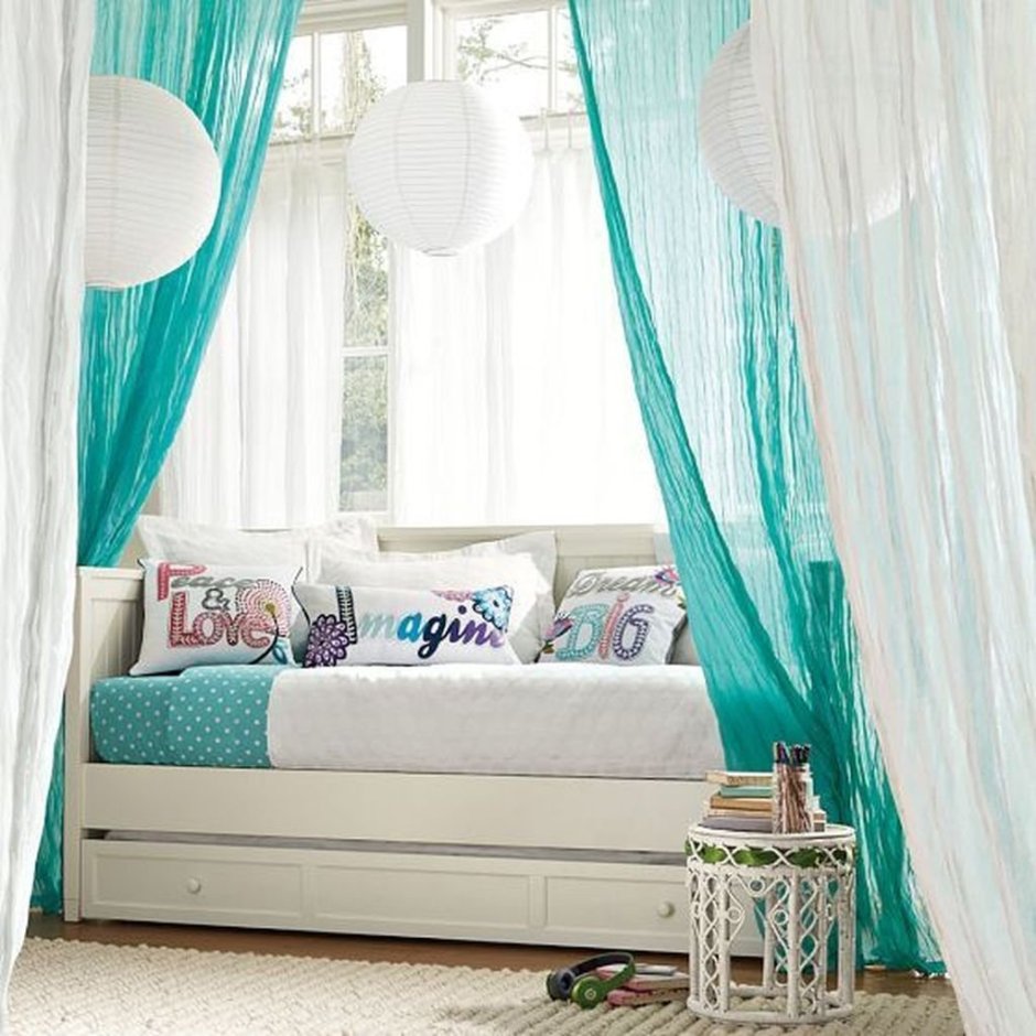 Голубой и розовый в интерьере