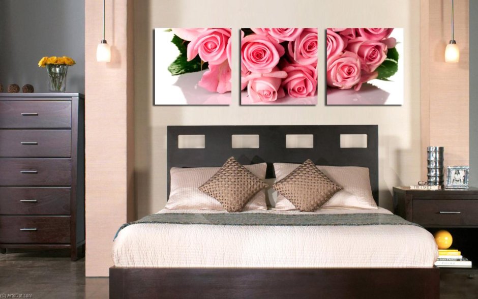 Модульные картины для спальни розовые