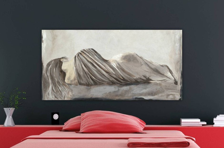 Картина в спальню женщина