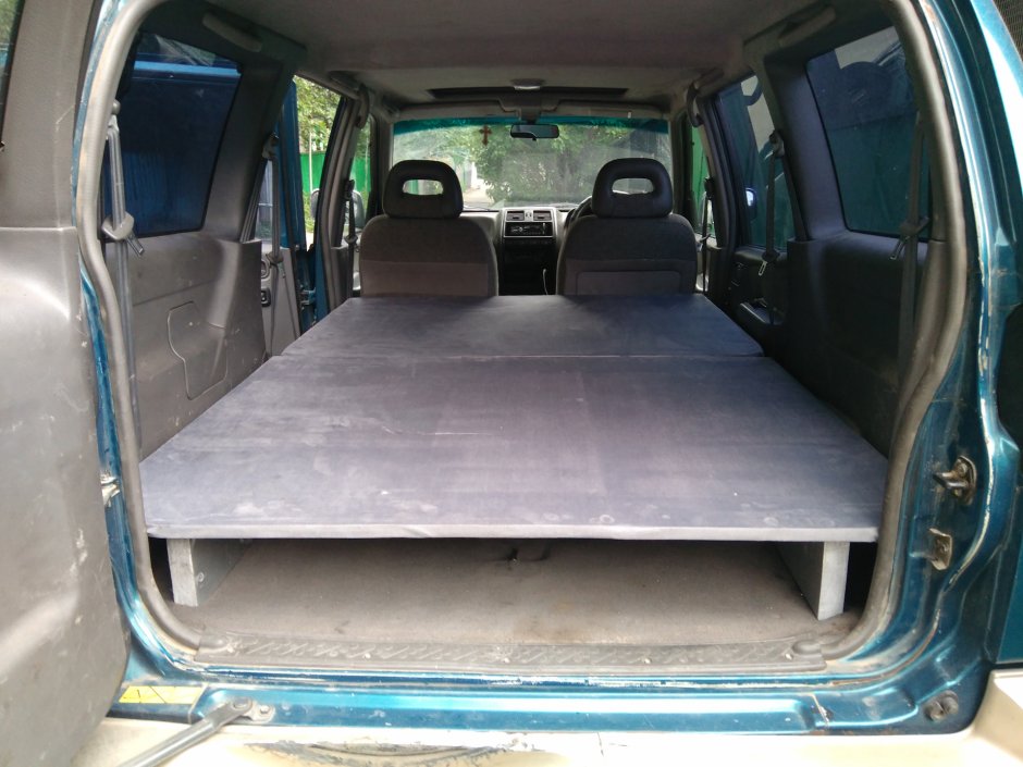 Спальник в багажник Кадди