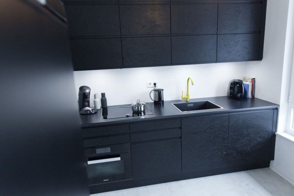 Кухня икеа черная матовая