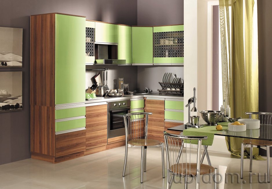 Зелено коричневая кухня