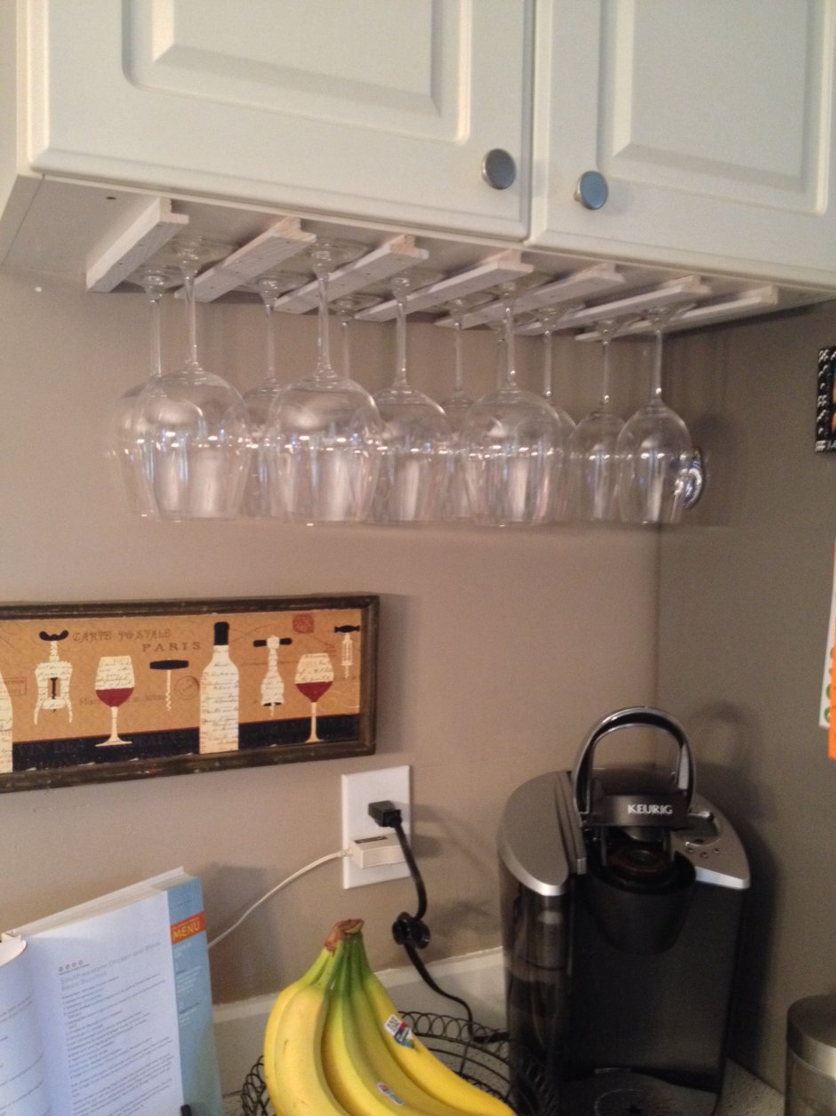Хранение бокалов на кухне