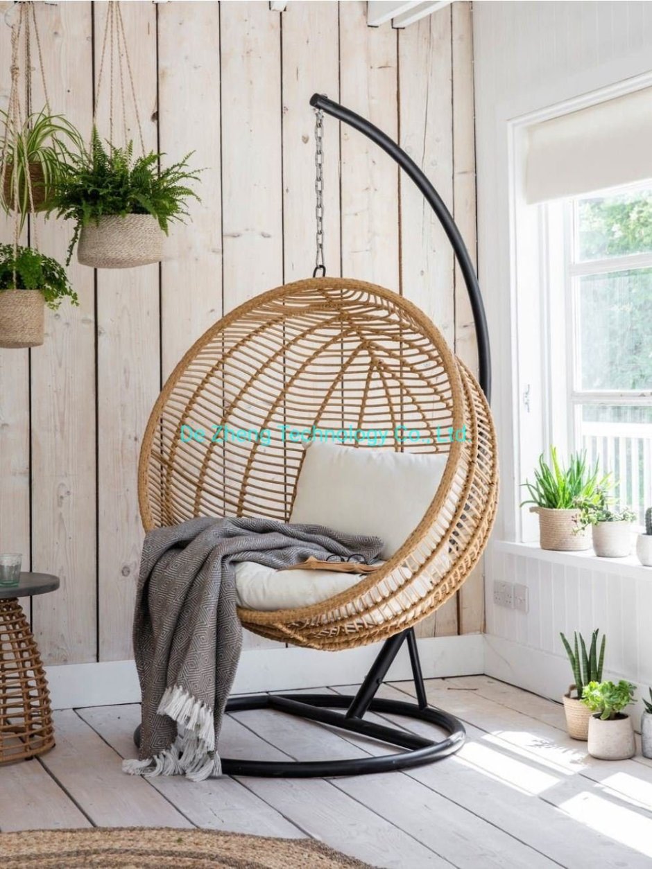 Стул Rattan Chair rounded Wicker