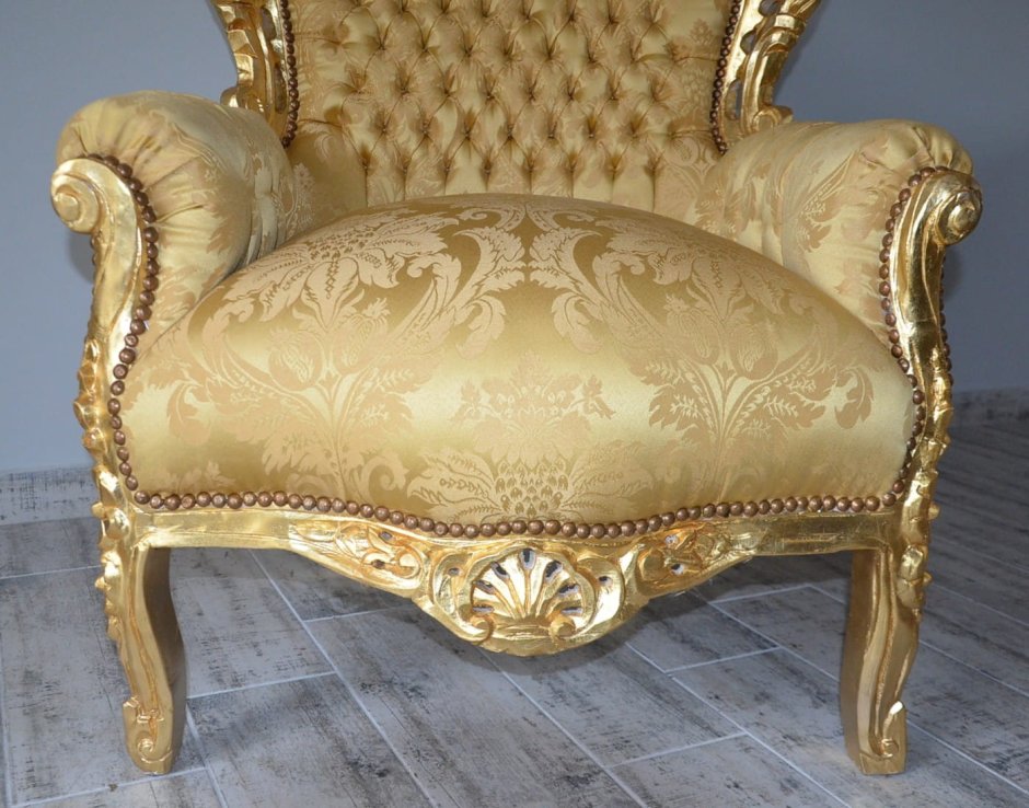Золотое кресло