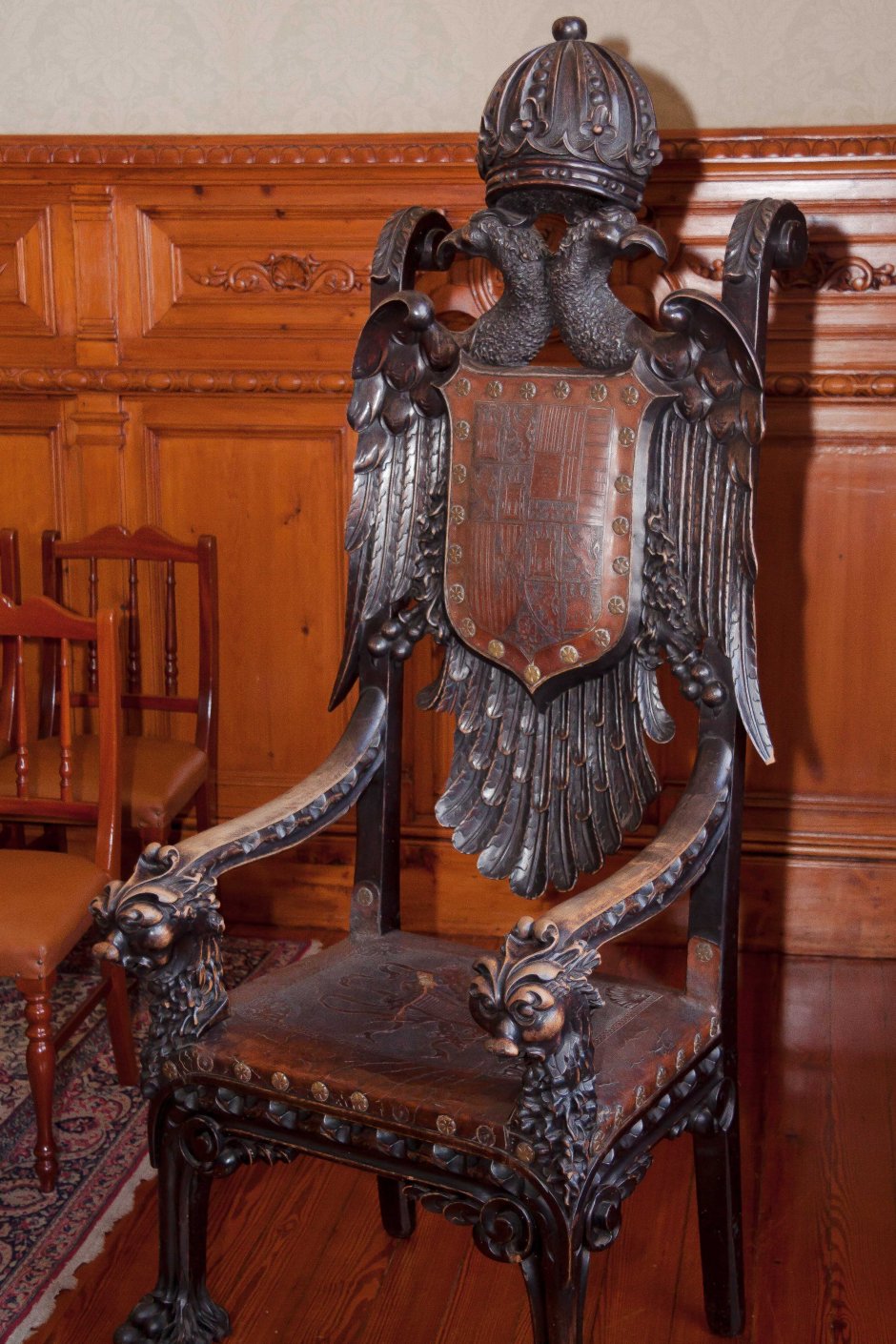 Кожаное кресло Честерфилд