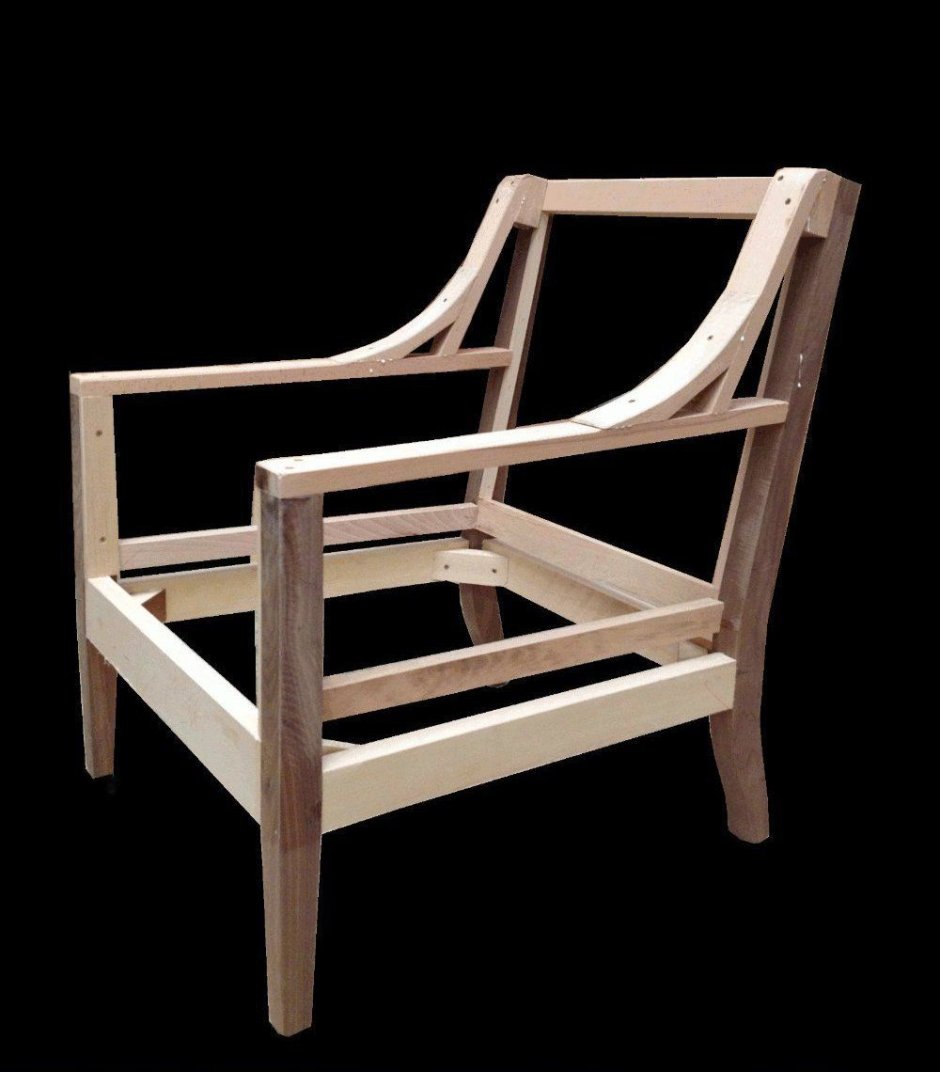 Складное кресло из дерева