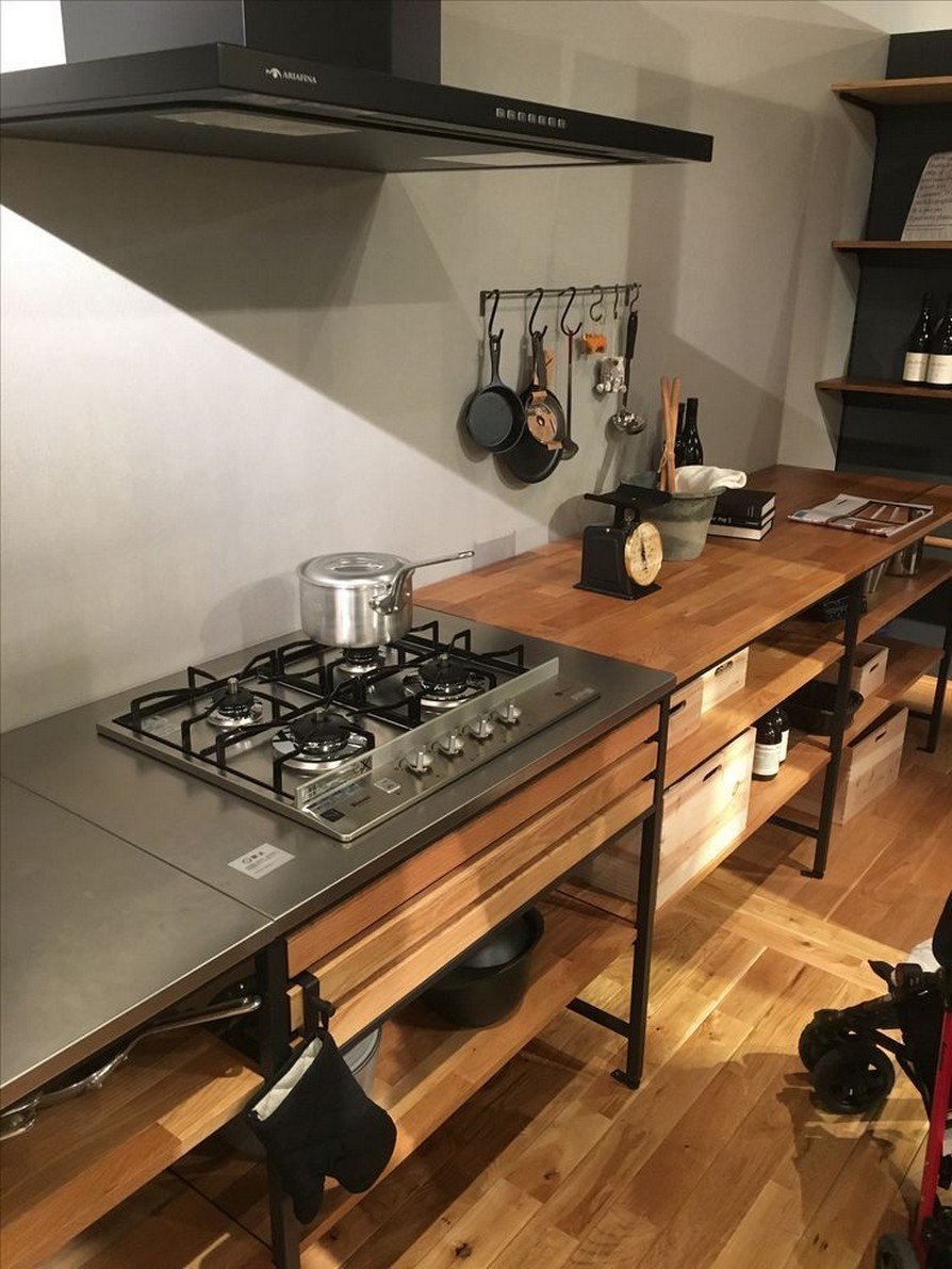 Кухня из металла в стиле лофт