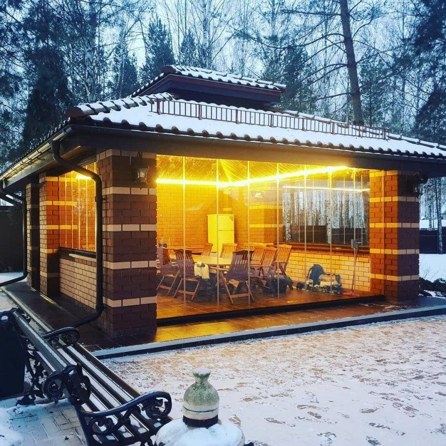 Веранда с панорамными окнами