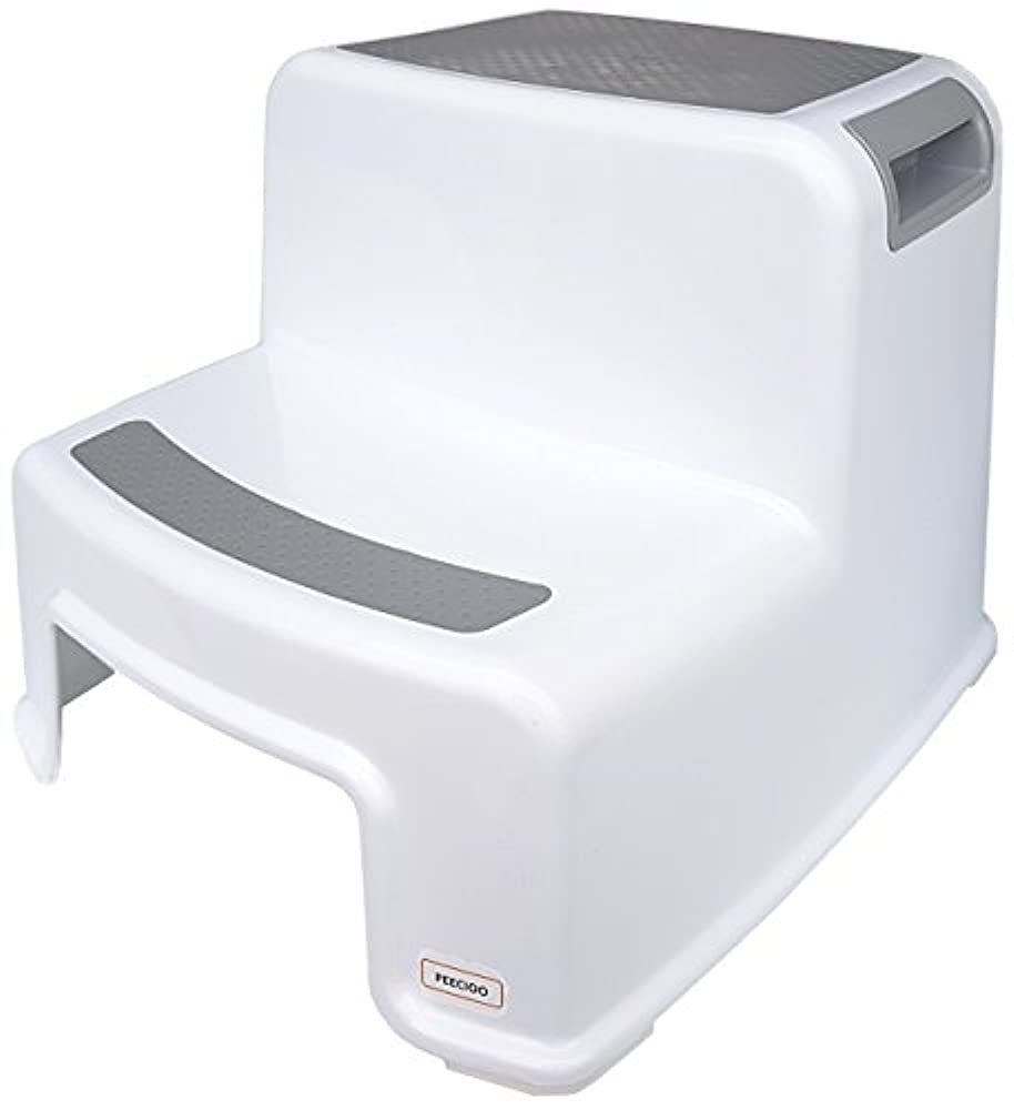 Ступенька для детей в ванную