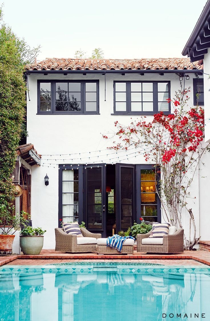 Небольшой дом в средиземноморском стиле